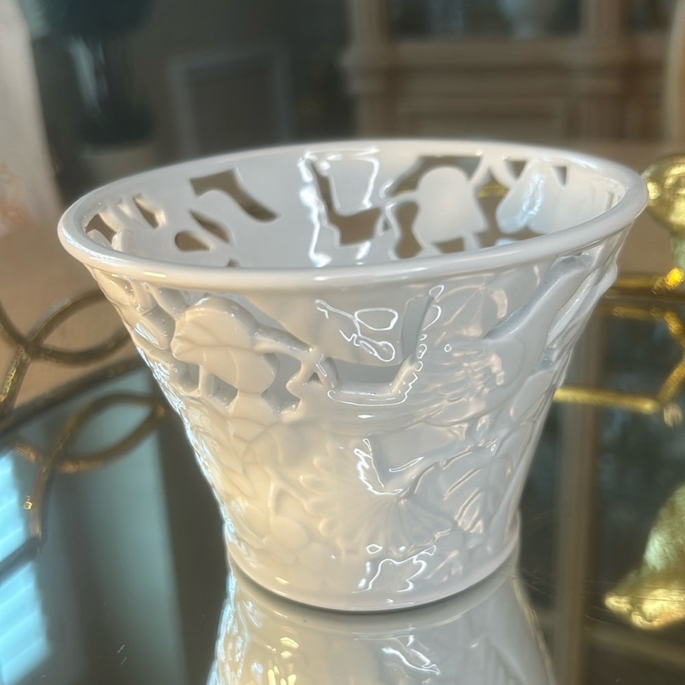 Pacific Rim Filigree Bowl - Picture 2 of 8